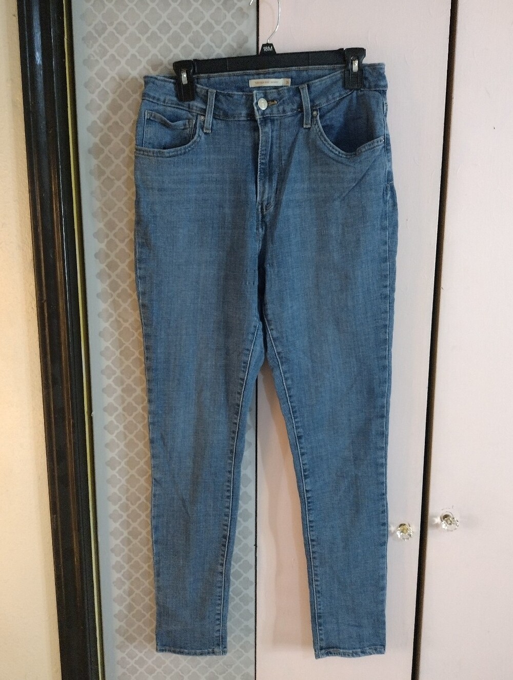 Levi's Women's Medium Blue Stretch Jeggings